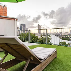 Joe's Place Backpackers , Brisbane Australia
